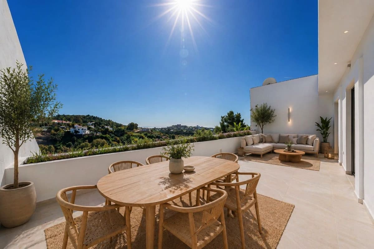 Middle Floor Apartment in La Quinta