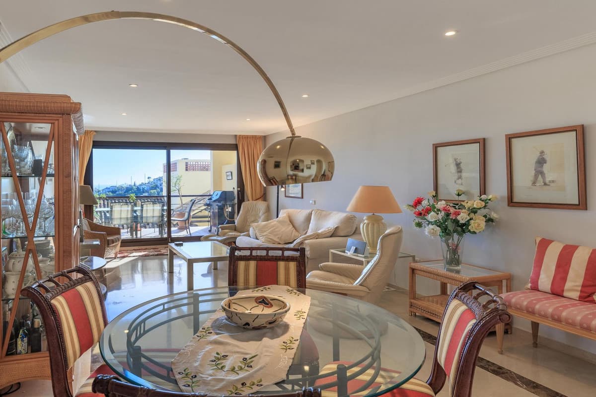 Ground Floor Apartment in Benahavís