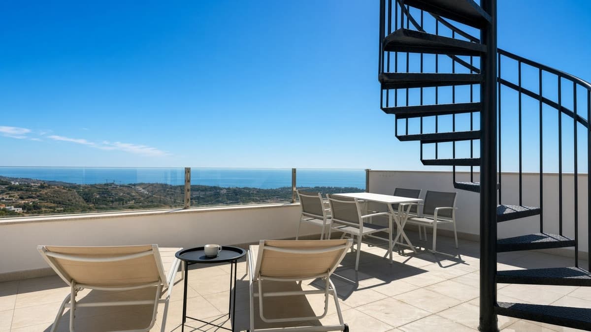 Penthouse Duplex in Doña Julia