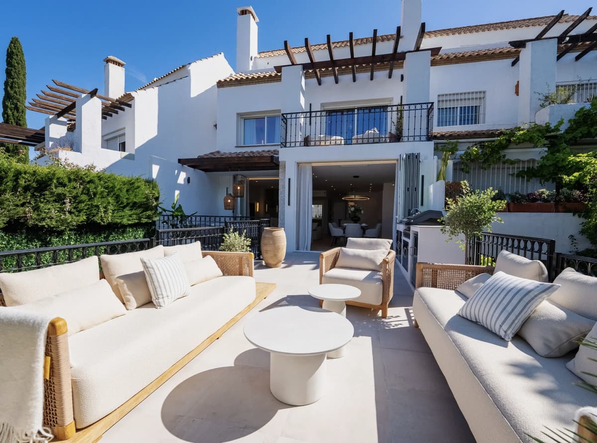 Townhouse in The Golden Mile