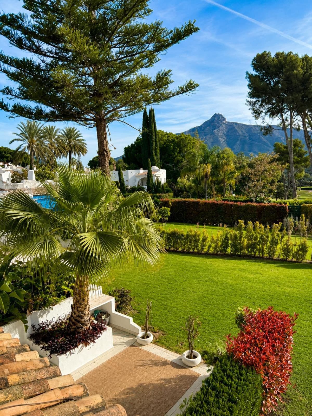 Semi-Detached House in Marbella