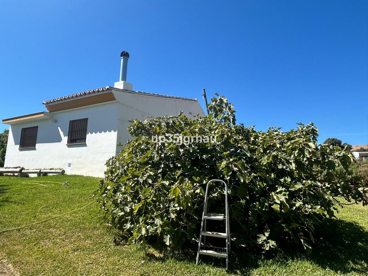 Finca - Cortijo in Estepona