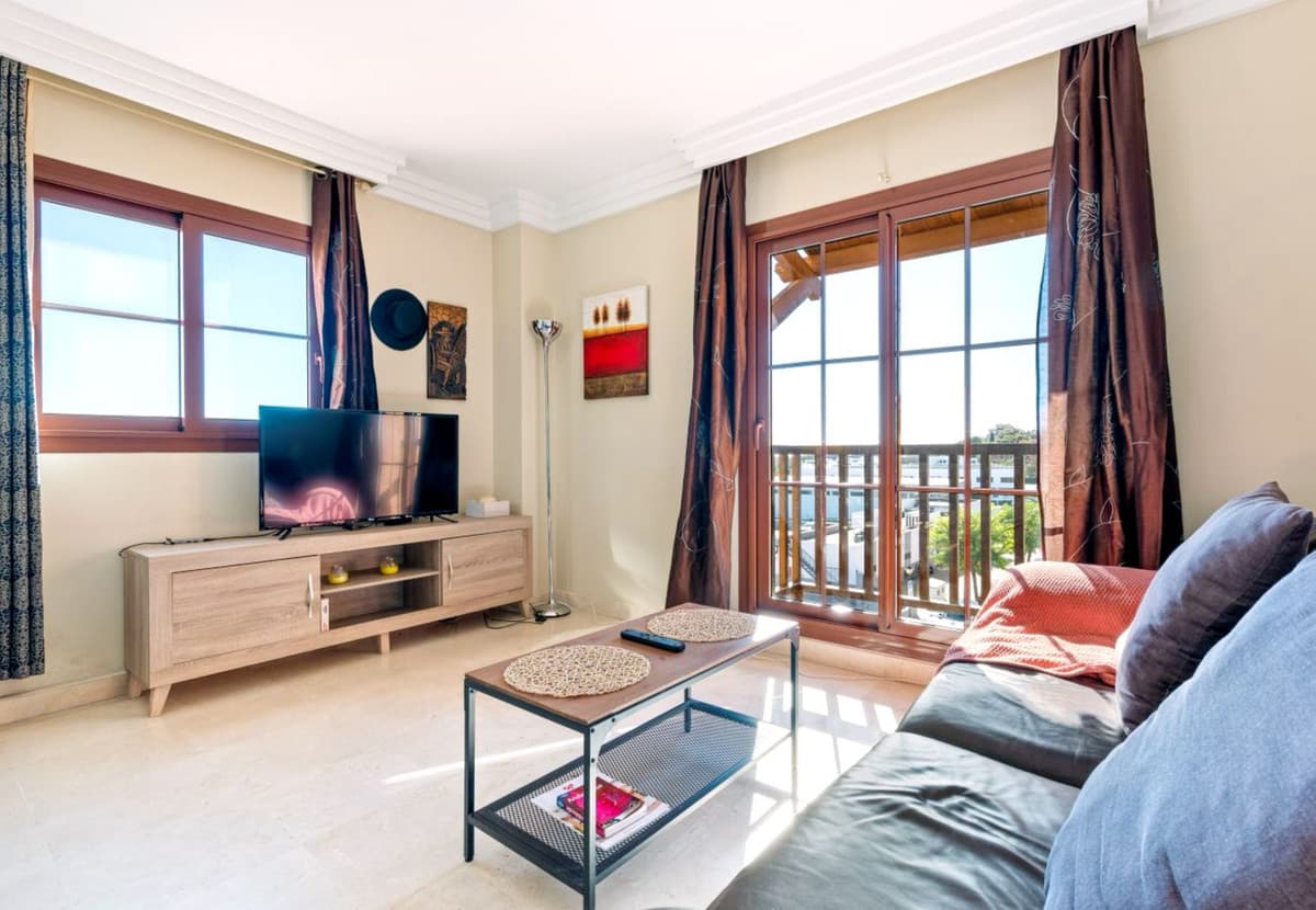 Middle Floor Apartment in Atalaya