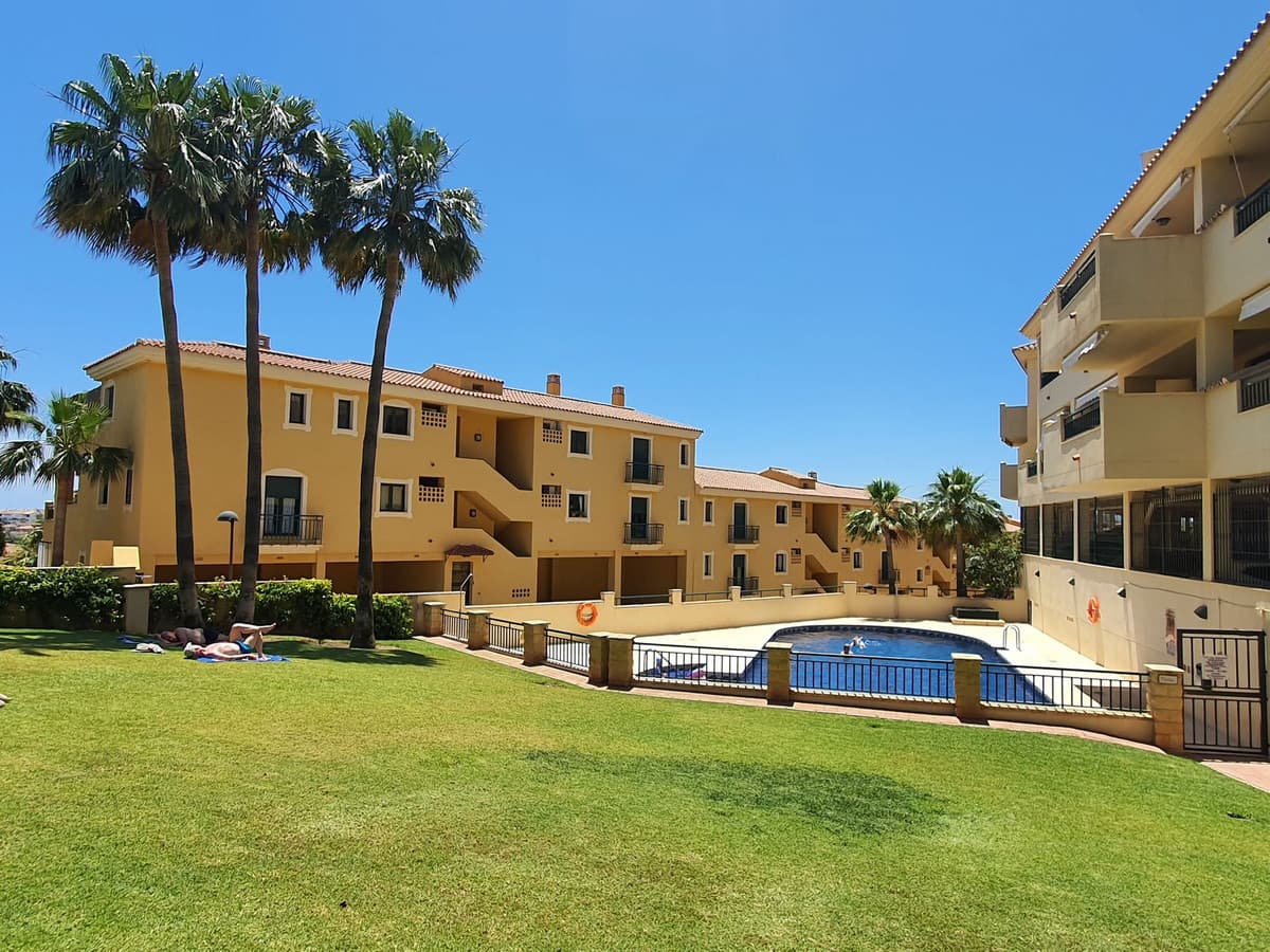 Takvåning in Torrequebrada